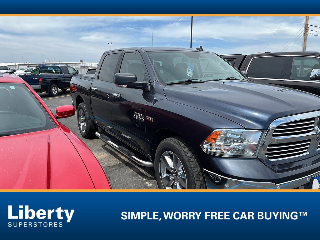 2017 RAM 1500 Big Horn 4x4 Crew Cab 5'7's photo