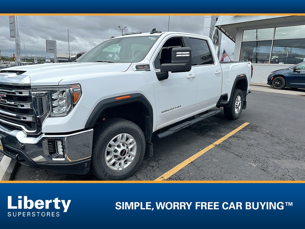 2020 GMC Sierra 4WD Crew Cab Standard Box SLE's photo