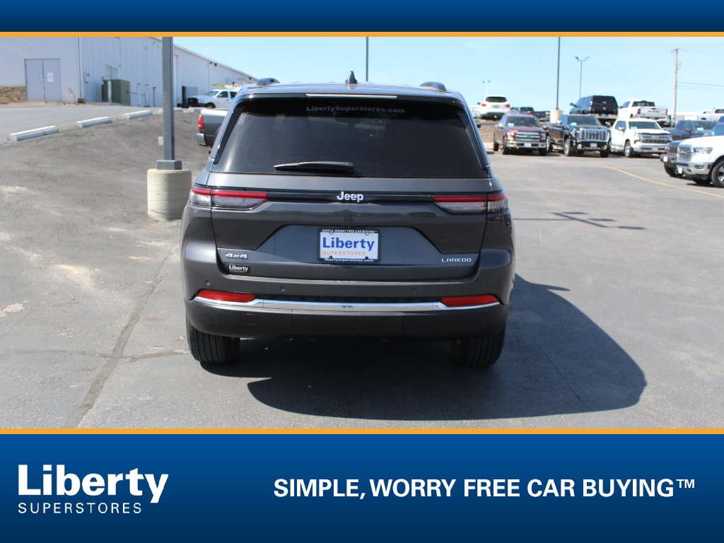 Used 2025 Jeep Grand Cherokee Laredo SUV
