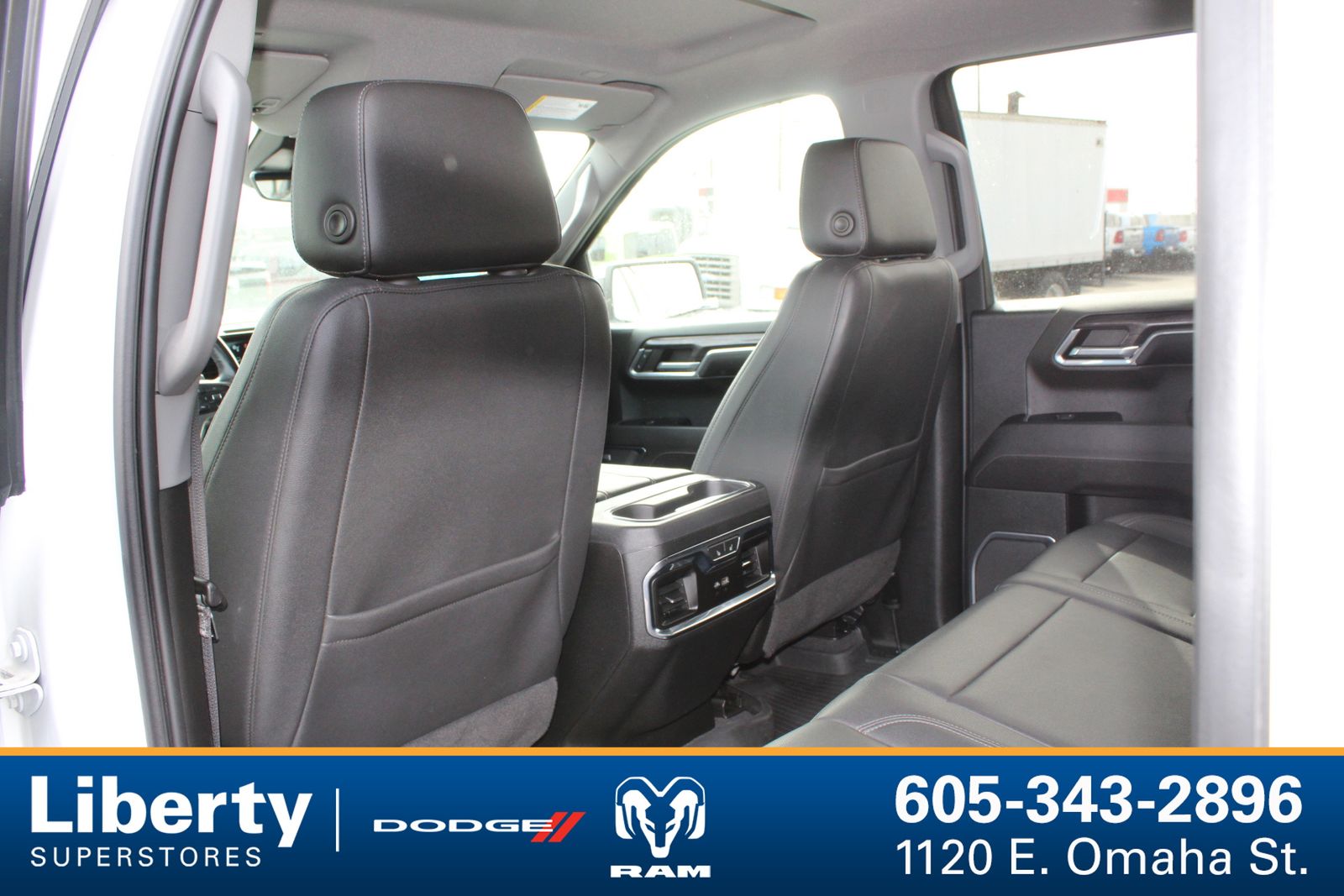 2023 Chevrolet Silverado 1500 LTZ - Photo 18