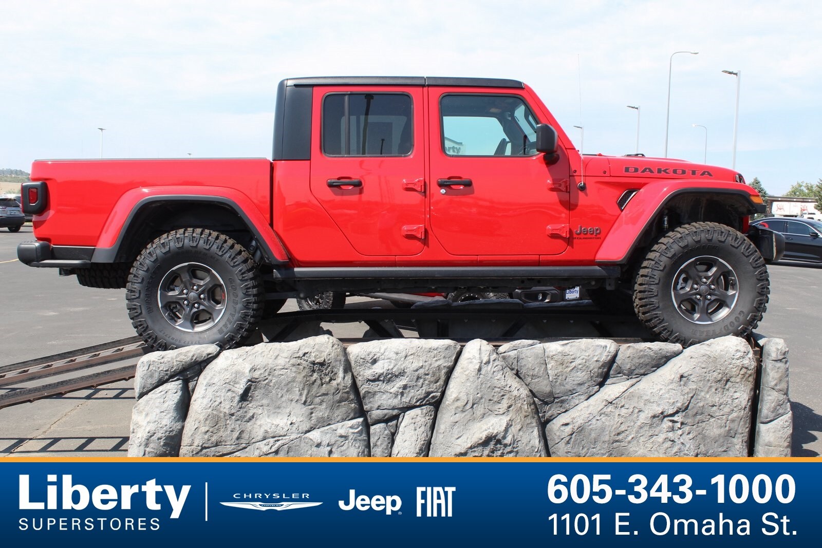 2023 Jeep Gladiator Rubicon photo 2