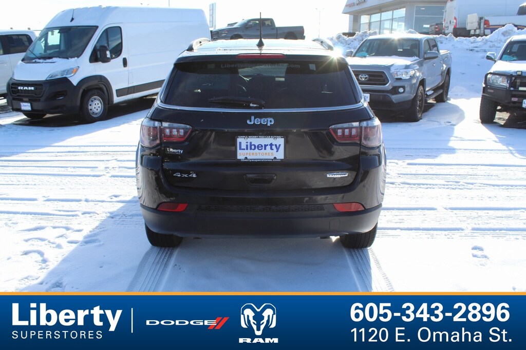 Used 2024 Jeep Compass Latitude SUV