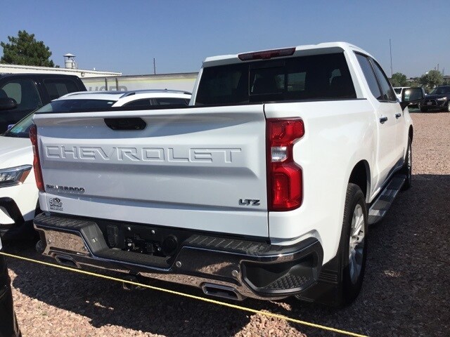 2023 Chevrolet Silverado 1500 LTZ photo 2