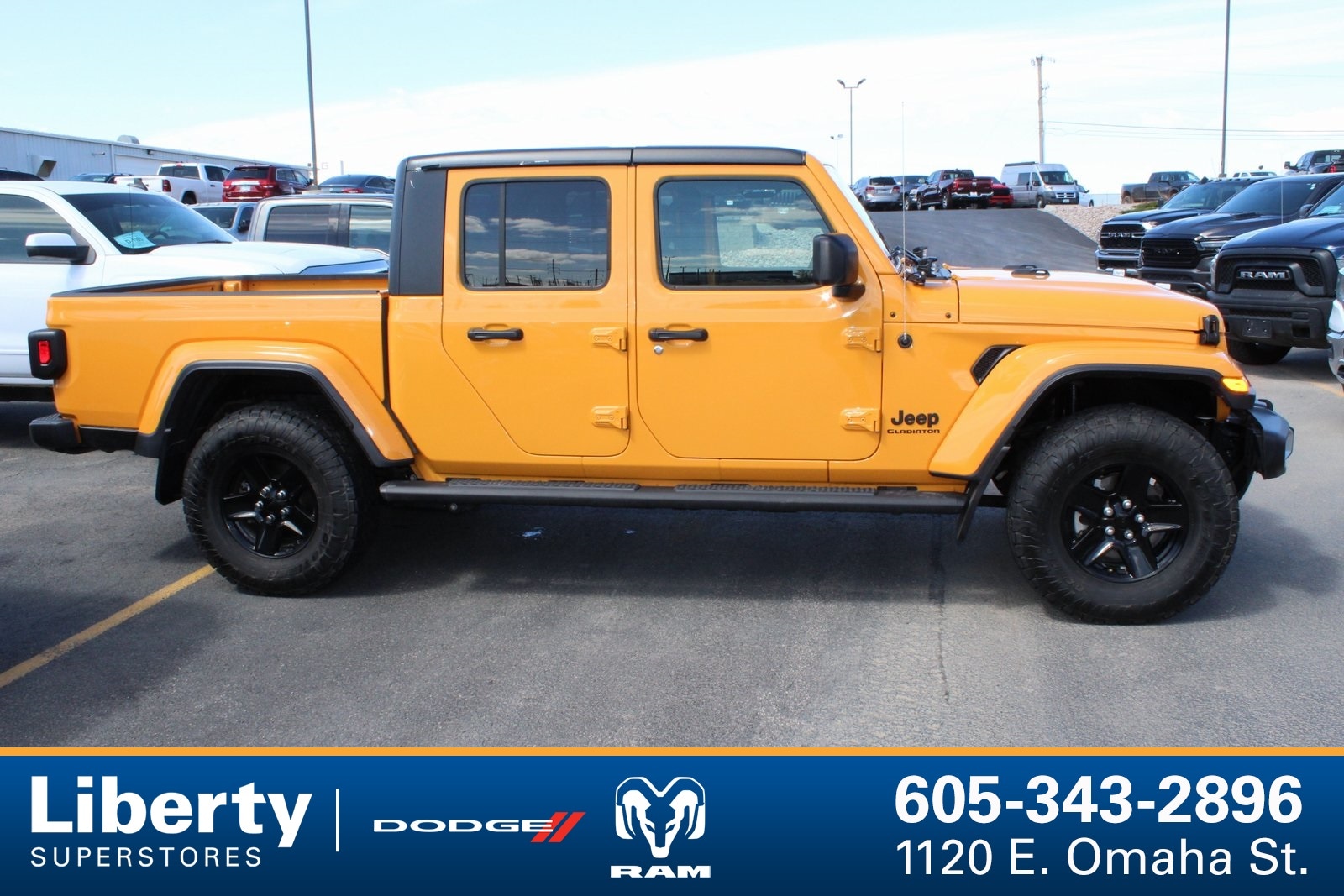 Used 2021 Jeep Gladiator Sport S with VIN 1C6JJTAGXML550414 for sale in Rapid City, SD