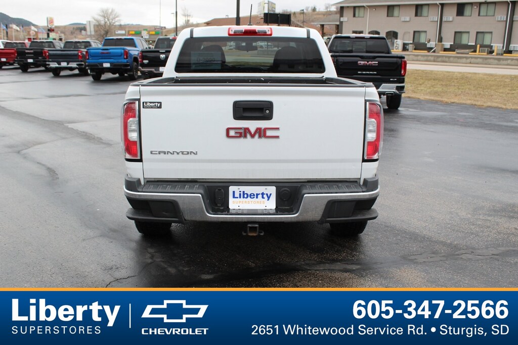 Used 2018 GMC Canyon Base Truck Crew Cab