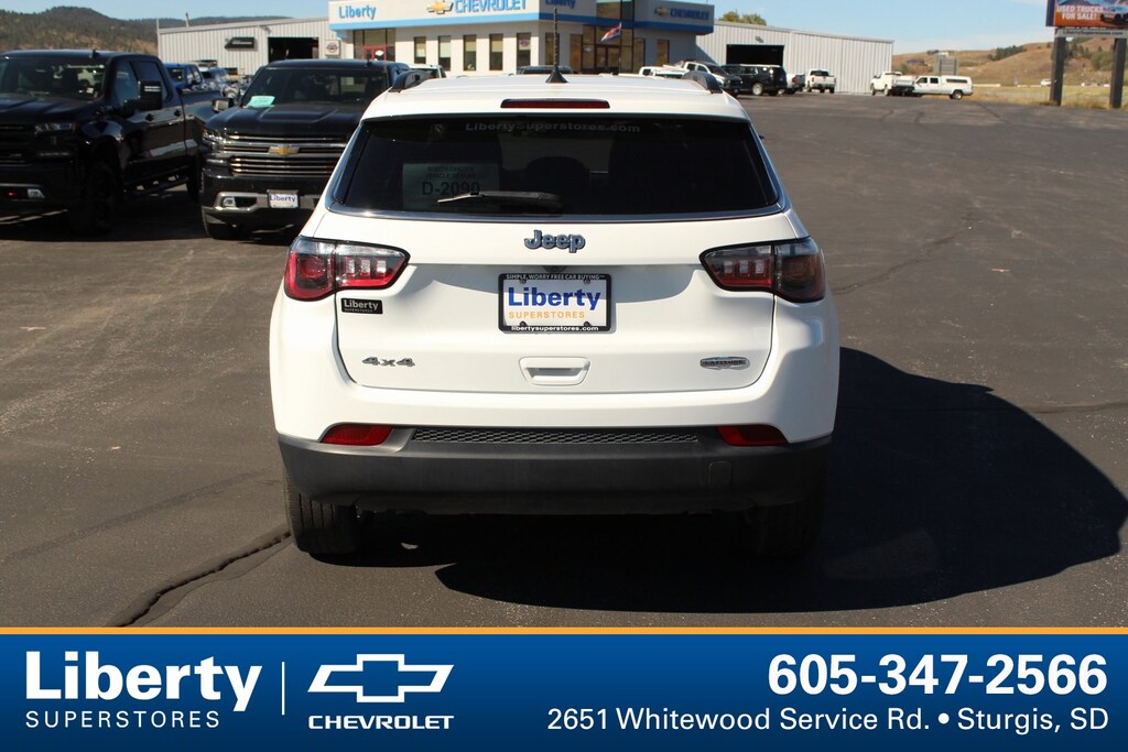 Used 2024 Jeep Compass Latitude SUV