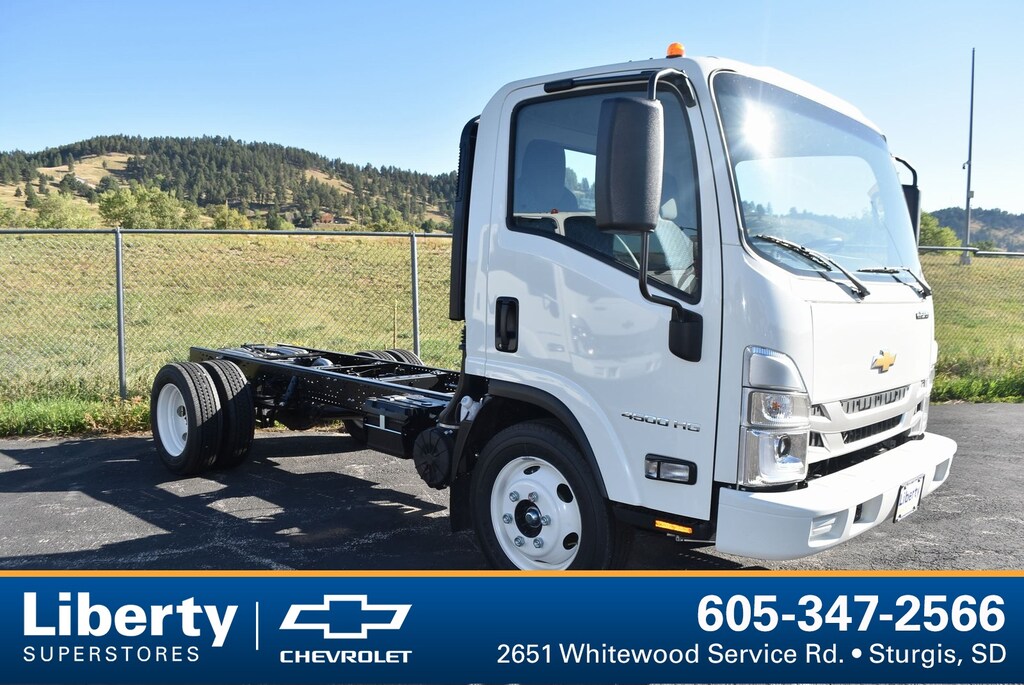 New 2025 Chevrolet 4500 HG LCF Gas 132.5" Wheelbase Truck Regular Cab