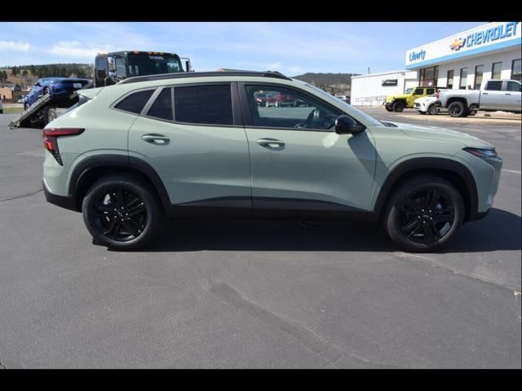 New 2026 Chevrolet Trax ACTIV SUV