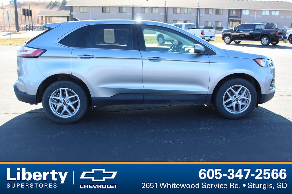 Used 2024 Ford Edge SUV