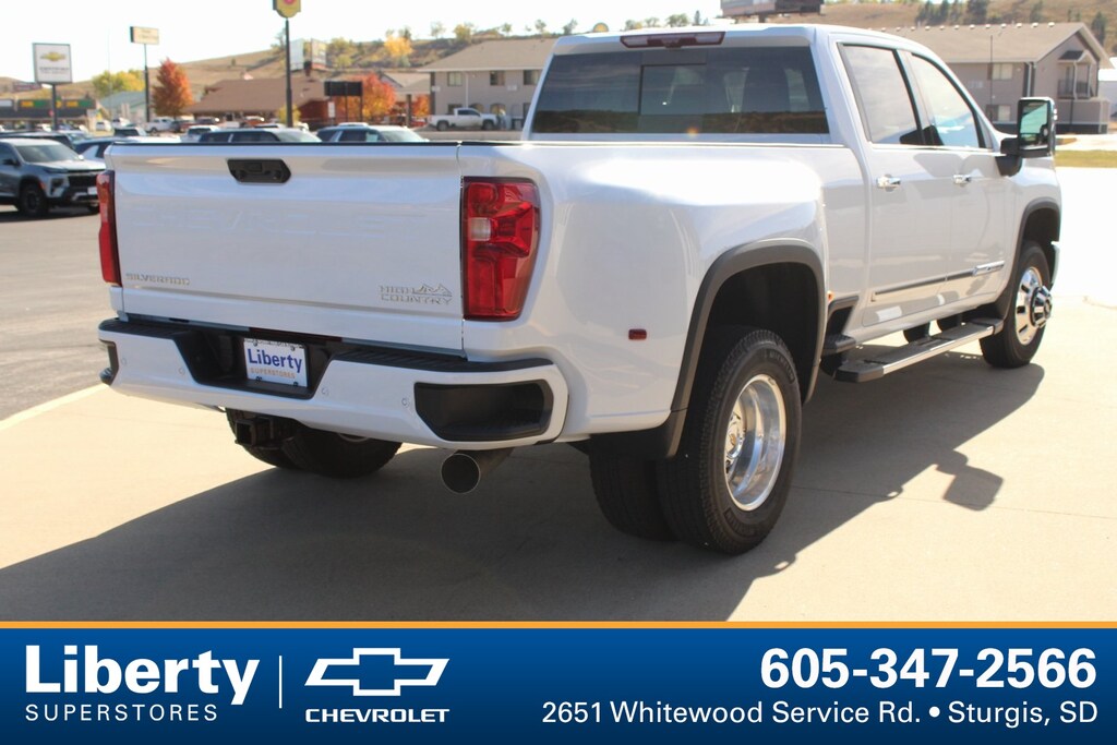 New 2026 Chevrolet Silverado 3500 HD High Country Truck Crew Cab