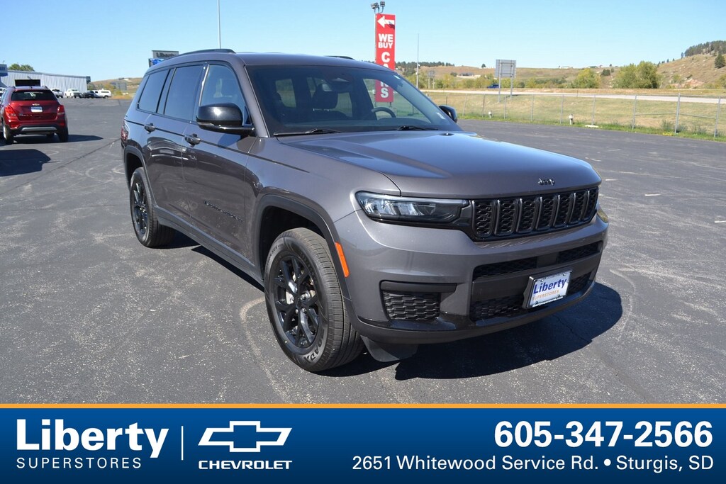 Used 2024 Jeep Grand Cherokee L Laredo SUV