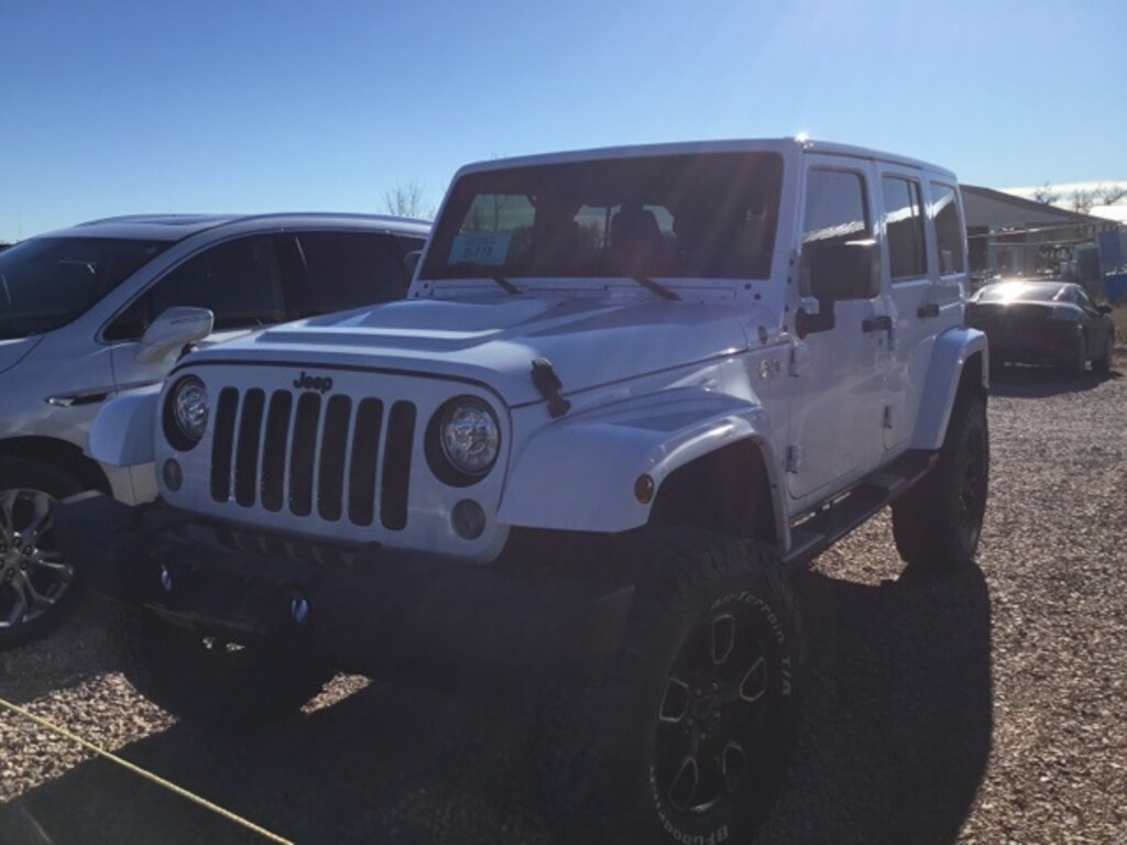 Used 2018 Jeep Wrangler JK Unlimited Sahara 4x4 SUV