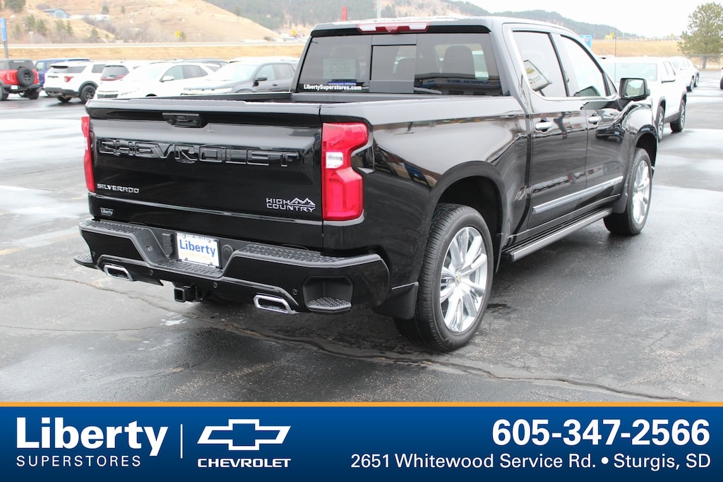 New 2026 Chevrolet Silverado 1500 High Country Truck Crew Cab