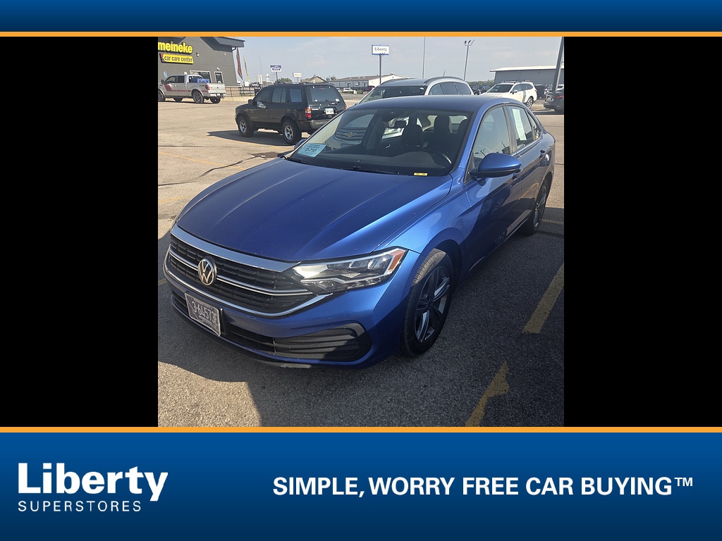 Used 2024 Volkswagen Jetta 1.5T SE Sedan