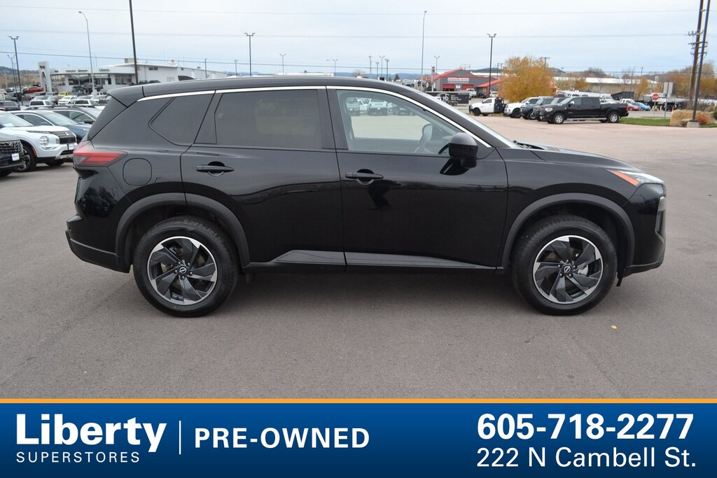 Used 2024 Nissan Rogue SV SUV