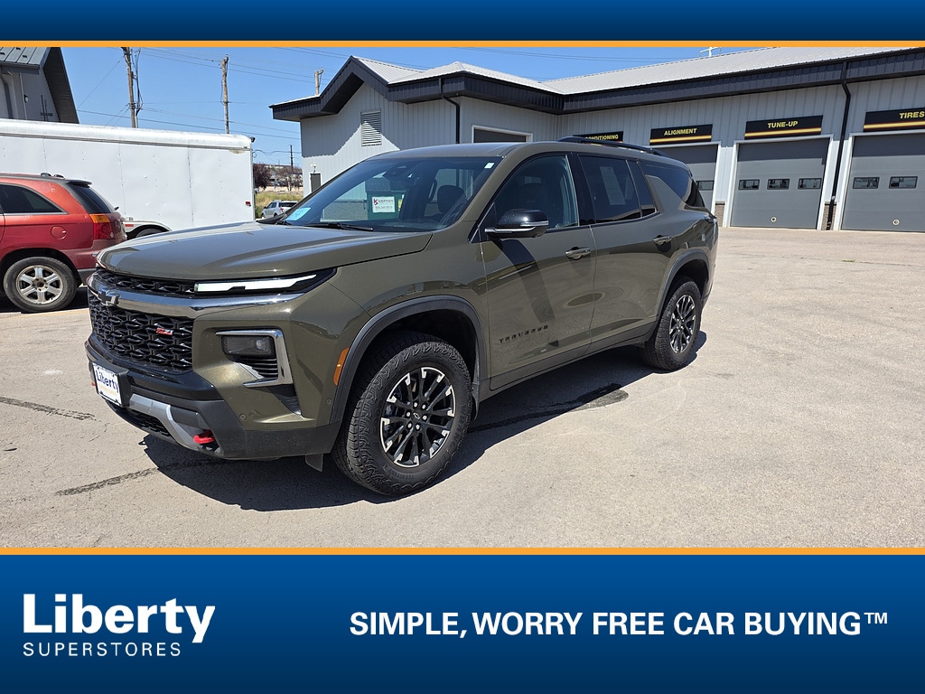 Used 2025 Chevrolet Traverse Z71 SUV