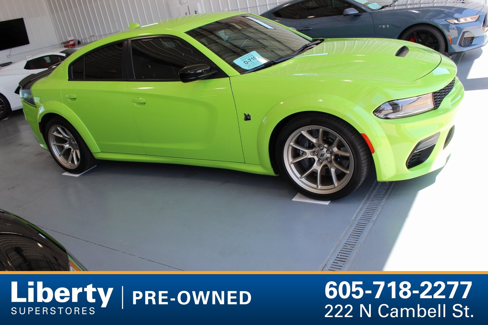 2023 Dodge Charger Scat Pack photo 2