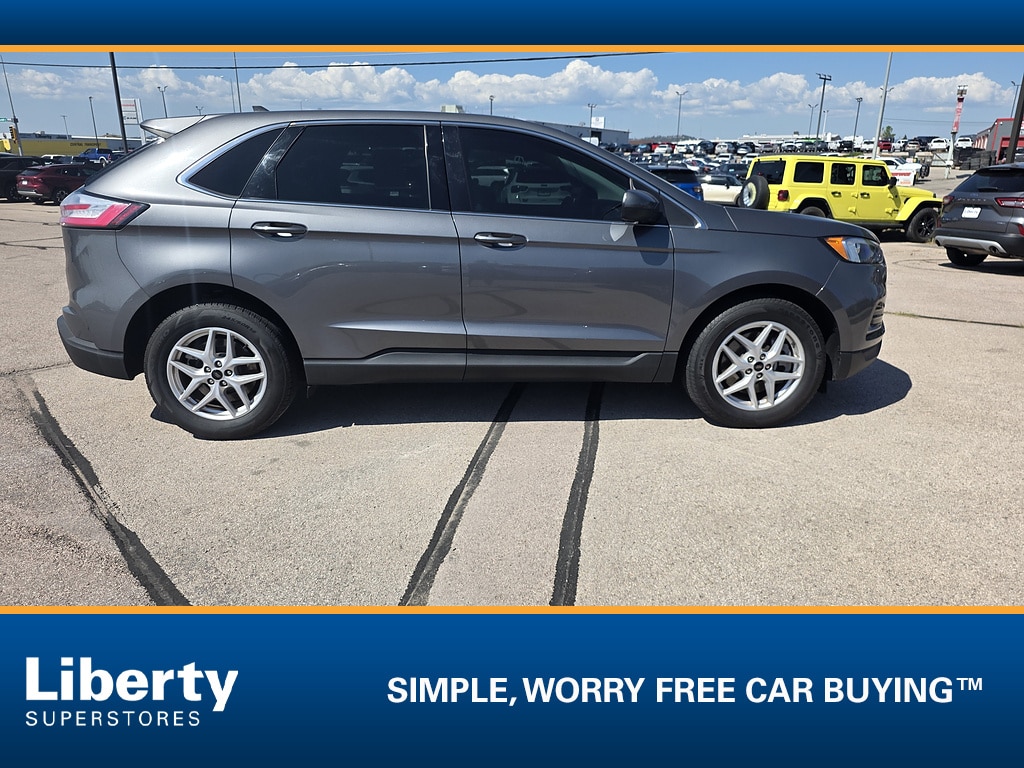 Used 2024 Ford Edge SUV