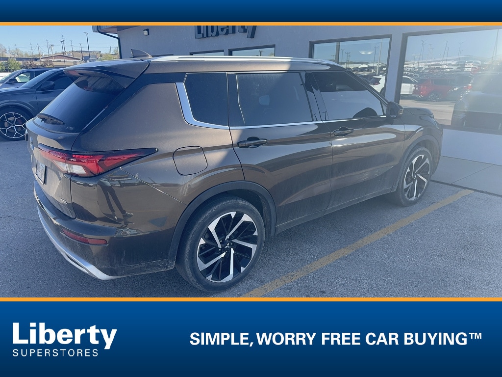 2022 Mitsubishi Outlander SEL S-AWC's photo