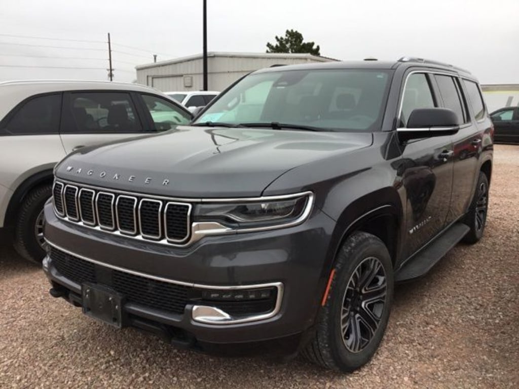 2023 Jeep Wagoneer