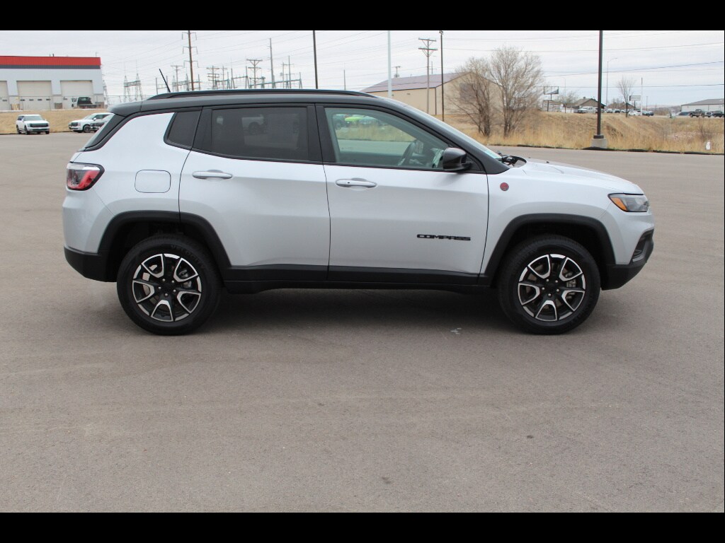 Used 2024 Jeep Compass Trailhawk SUV