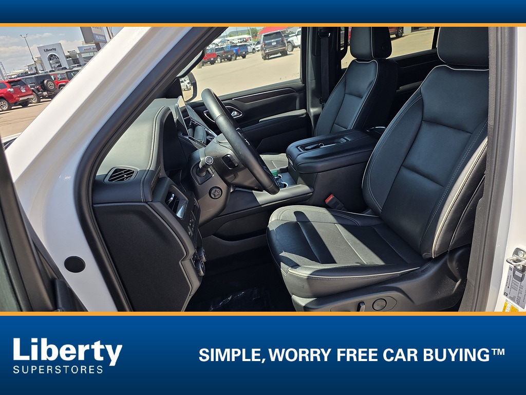 2024 Chevrolet Suburban Premier - Photo 15