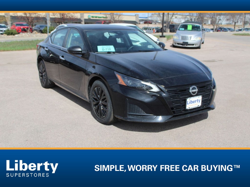 2024 Nissan Altima SV