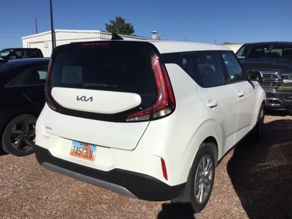 Used 2023 Kia Soul LX Hatchback