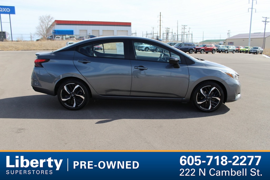 Used 2024 Nissan Versa 1.6 SR Sedan