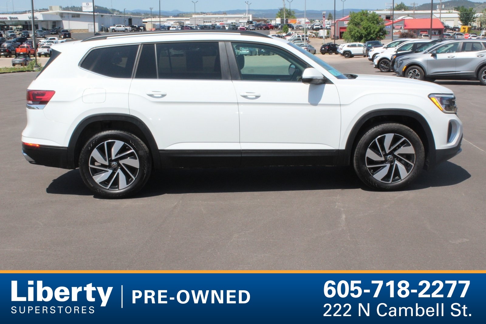Used 2024 Volkswagen Atlas SE w/Tech with VIN 1V2HR2CA1RC580359 for sale in Rapid City, SD