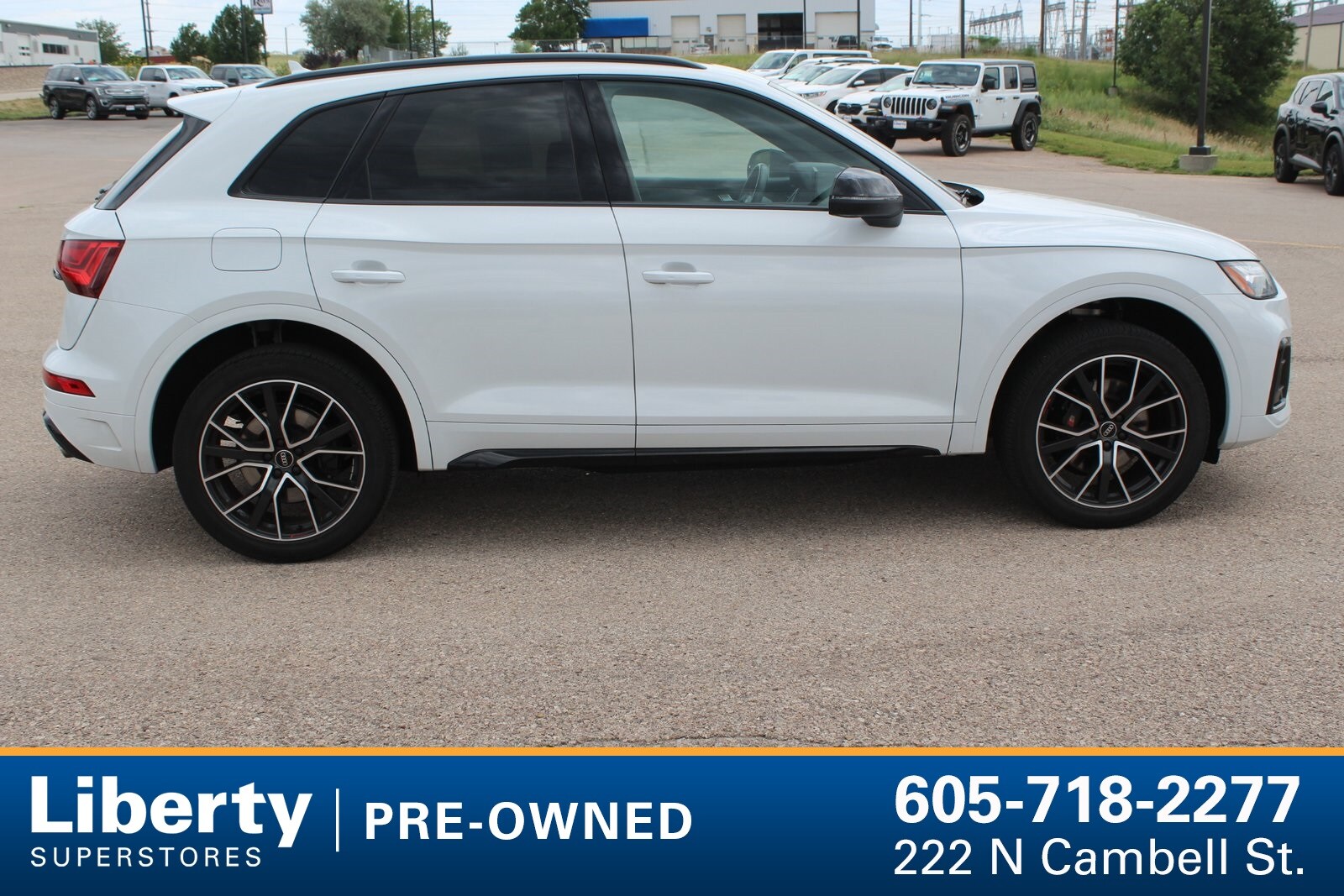 2023 Audi SQ5 Premium Plus photo 2