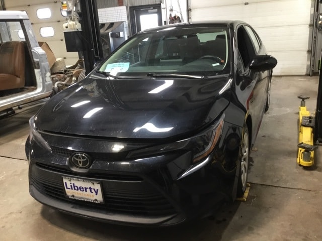 2024 Toyota Corolla LE's photo