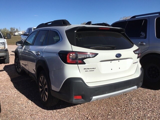 2024 Subaru Outback Limited photo 2