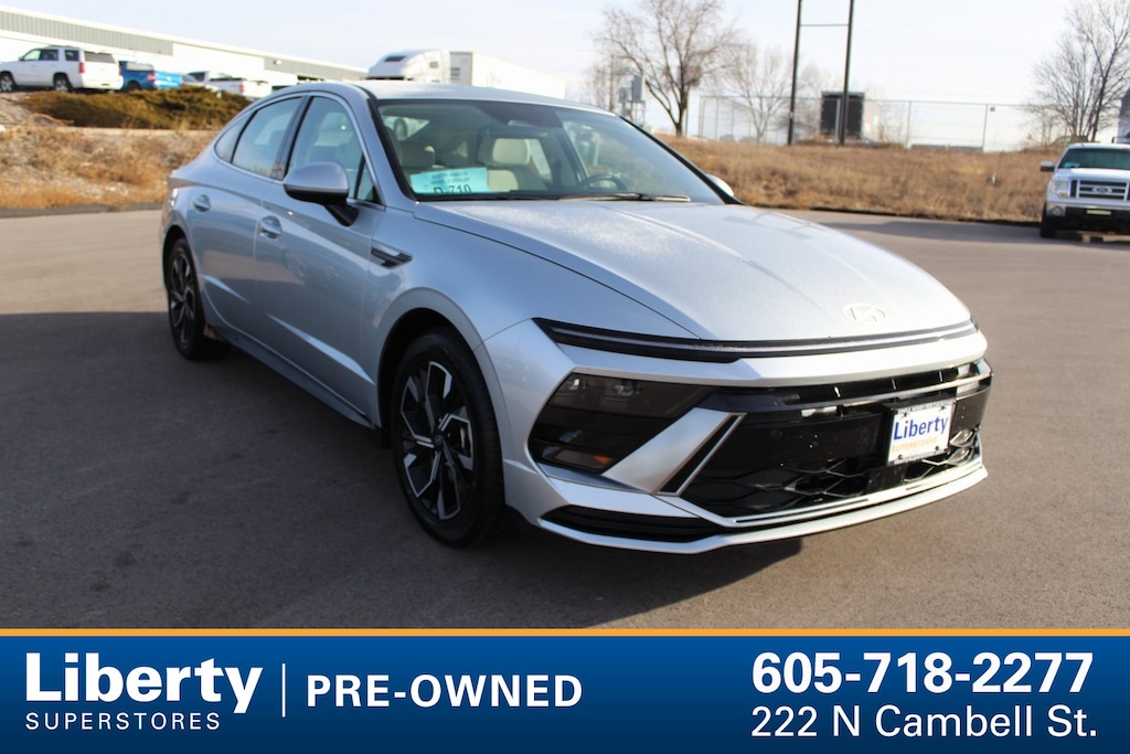 Used 2025 Hyundai Sonata SEL Sedan