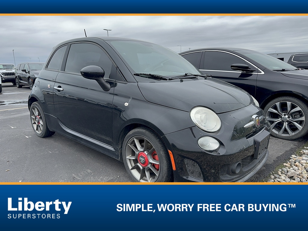 2015 FIAT 500 Abarth's photo