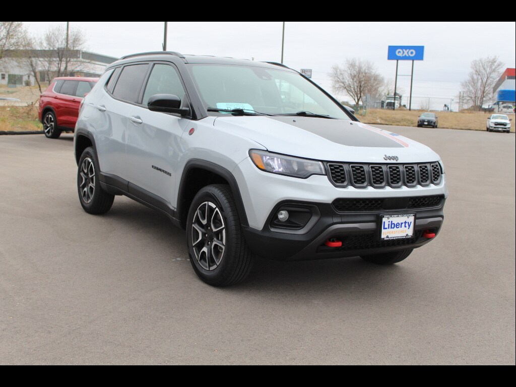 Used 2024 Jeep Compass Trailhawk SUV