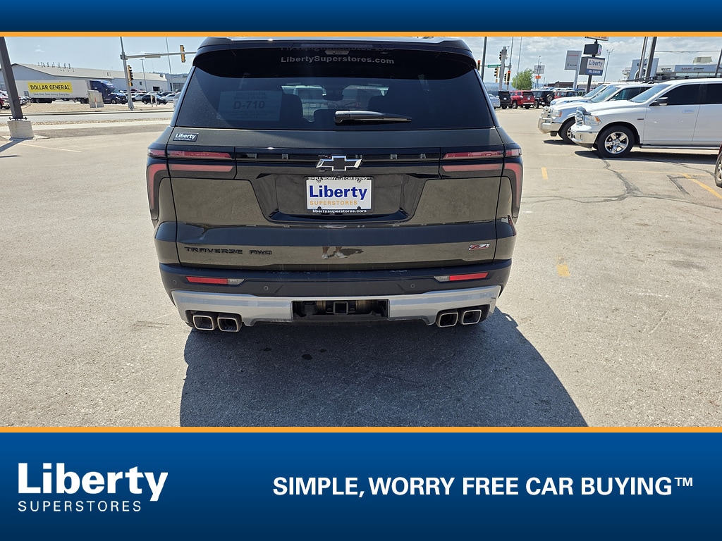 Used 2025 Chevrolet Traverse Z71 SUV