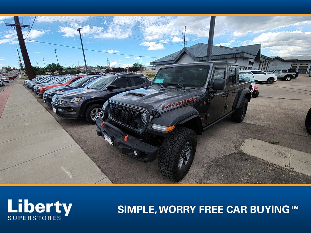 Used 2025 Jeep Gladiator Mojave Truck Crew Cab