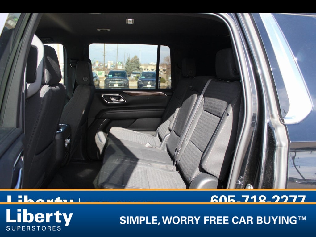 2023 GMC Yukon XL SLE - Photo 16