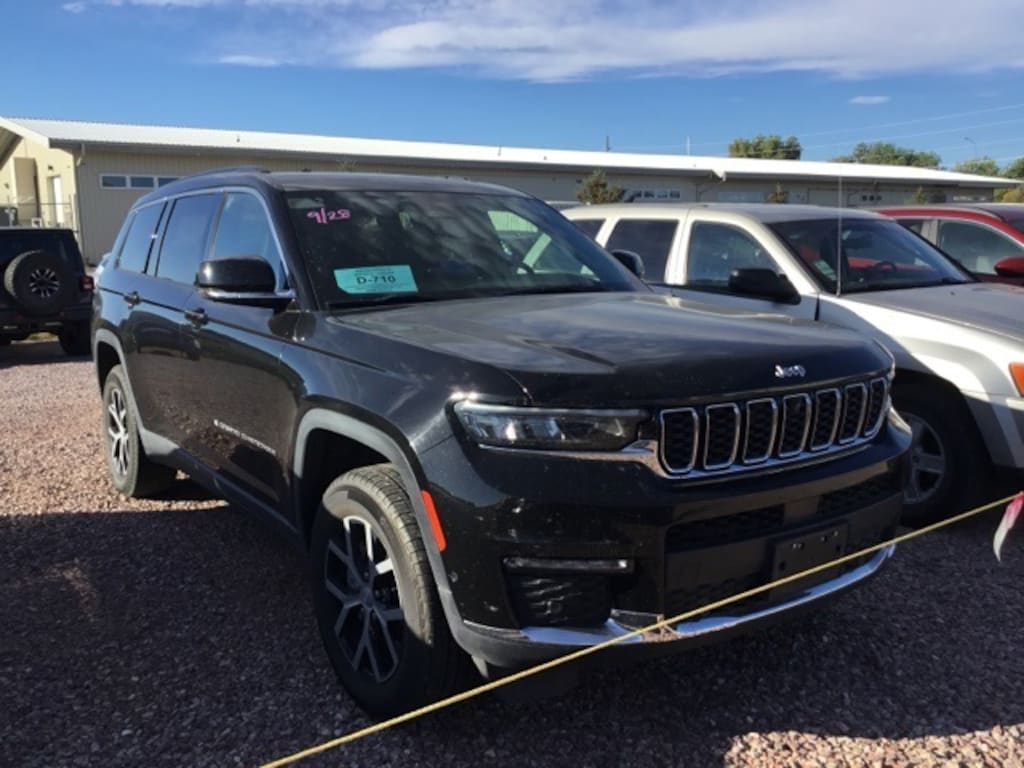 Used 2024 Jeep Grand Cherokee L Limited SUV