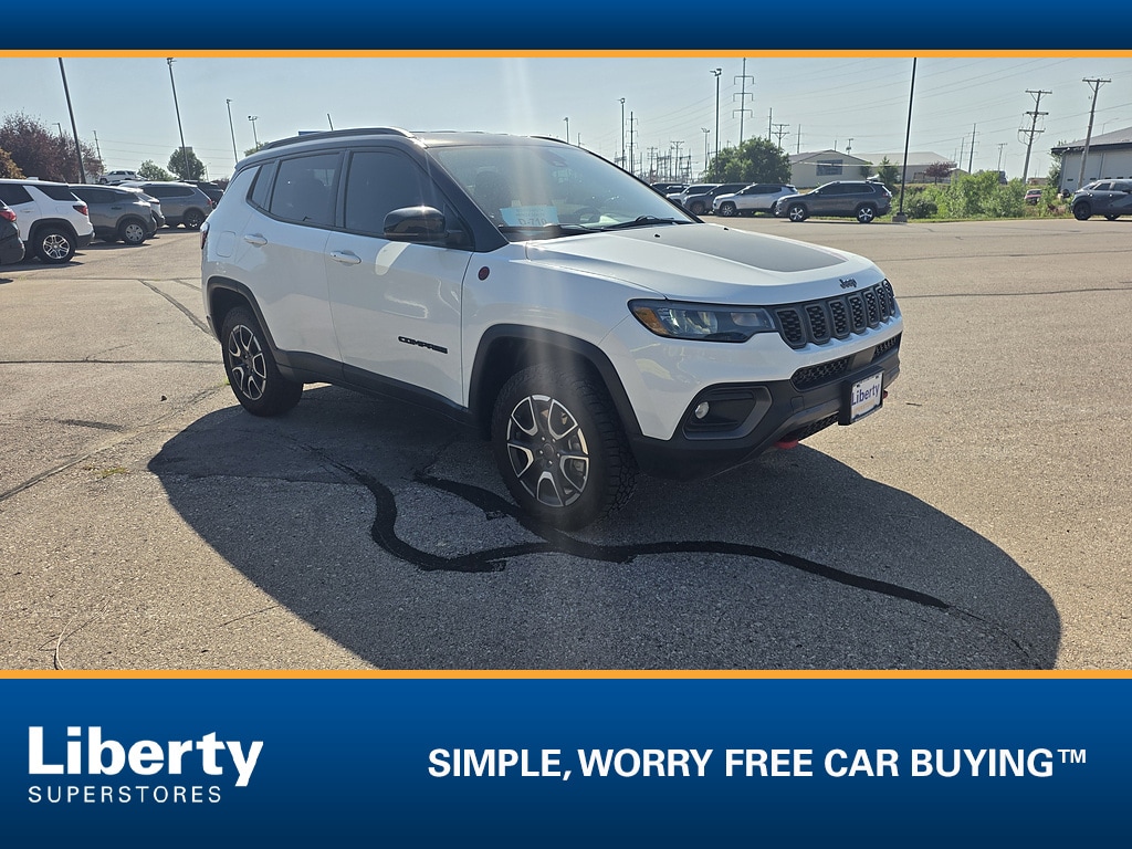 2025 Jeep Compass Trailhawk - Photo 7