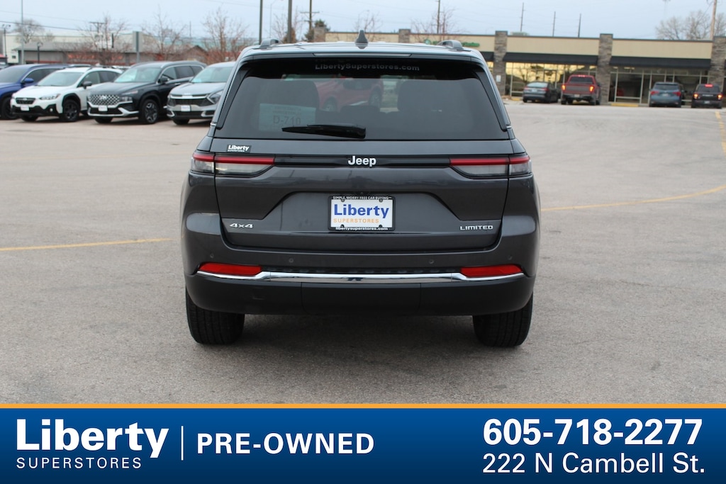 Used 2024 Jeep Grand Cherokee Limited SUV