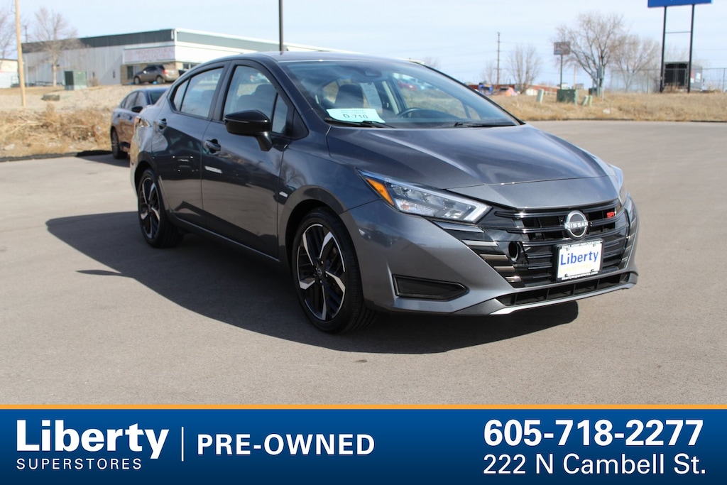 Used 2024 Nissan Versa 1.6 SR Sedan