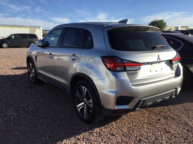 2024 Mitsubishi Outlander Sport ES LE SE photo 2