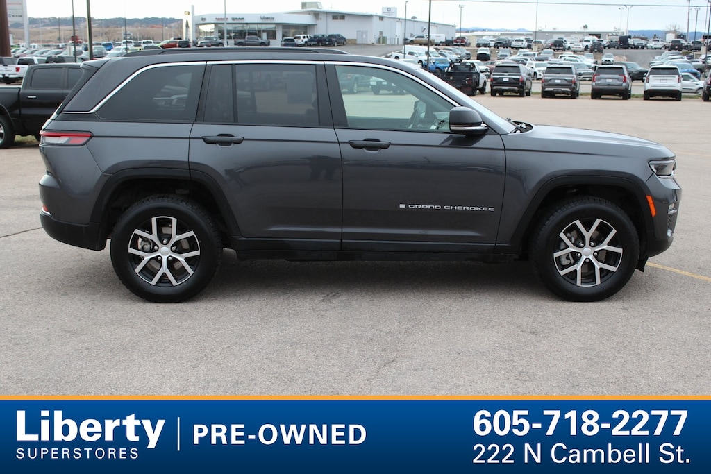 Used 2024 Jeep Grand Cherokee Limited SUV