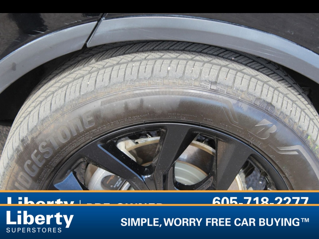 2022 Acura MDX A-Spec Package - Photo 10