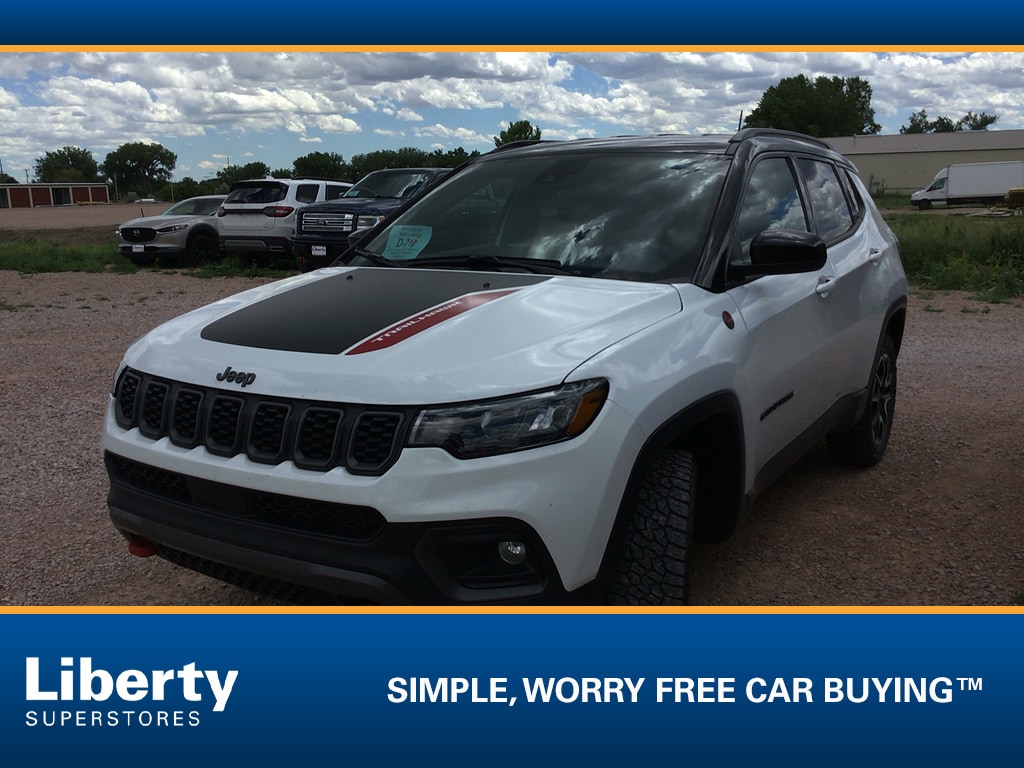 Used 2025 Jeep Compass Trailhawk SUV