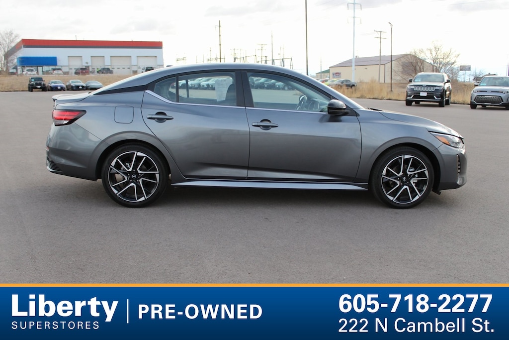 Used 2025 Nissan Sentra SR Sedan