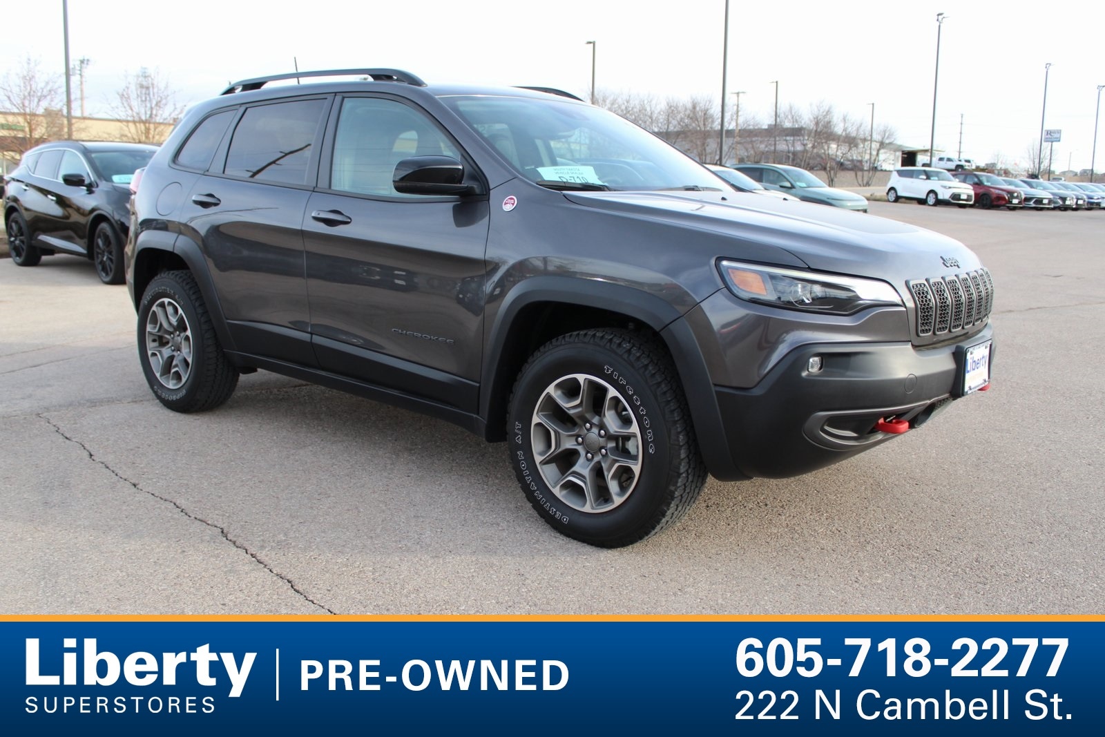 2022 Jeep Cherokee Trailhawk's photo