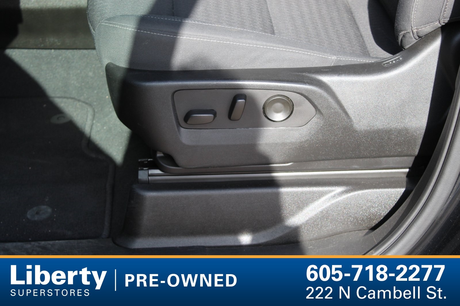 2023 GMC Yukon XL SLE - Photo 23